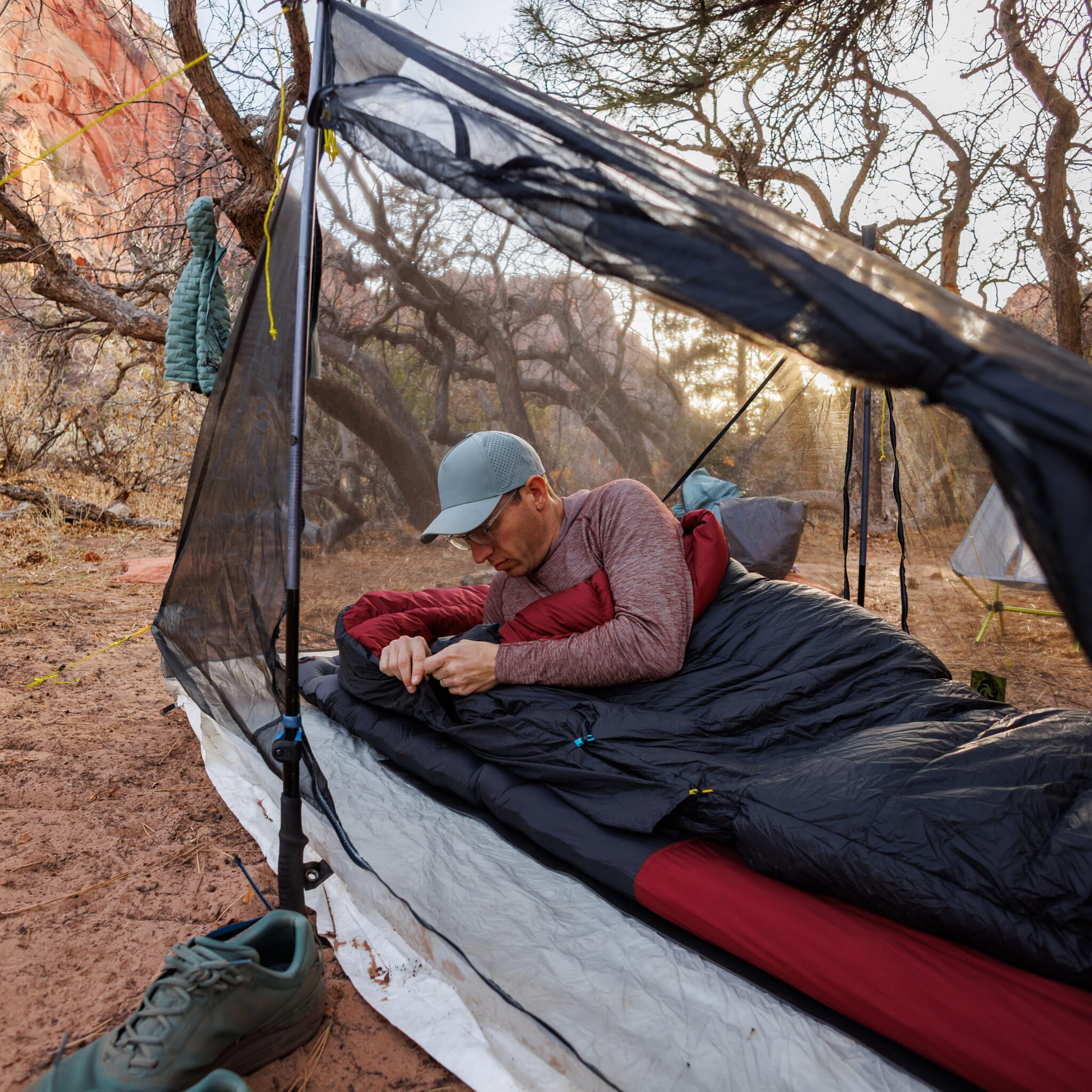 Draft-Free Backpacking Sleep System | Zenbivy Light Bed – zenbivy